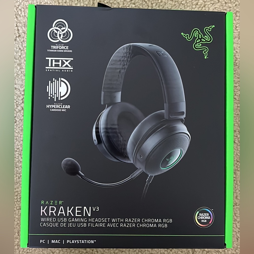 Razer Kraken v3 Wired USB Gaming Headset with Razer CHROMA RGB